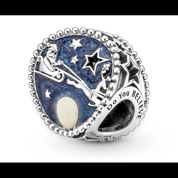 Authentic PANDORA Santa and the Reindeer Silver Bead Charm. NWT - Picture 3 of 9